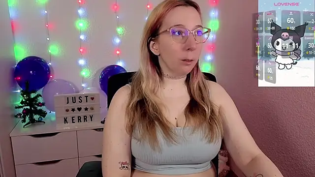 Snapshot of JustKerry chatting on November 25, 2025, 8:58 am JustKerry online show from November 25, 2025, 8:58 am