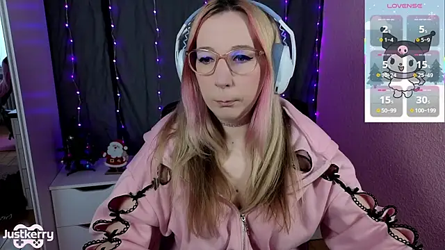 Snapshot of JustKerry chatting on November 27, 2025, 9:10 am JustKerry online show from November 27, 2025, 9:10 am