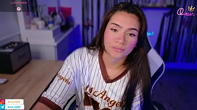 ImLui lu online show from April 13, 2026, 11:31 pm