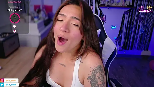 ImLui lu online show from April 4, 2026, 8:37 pm