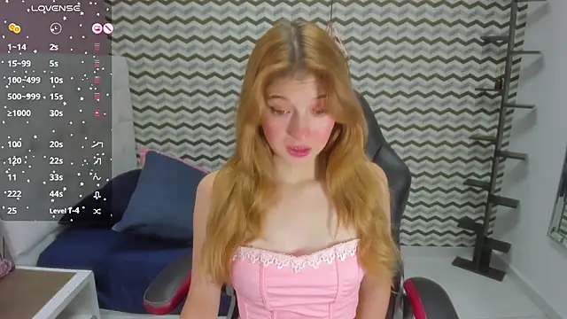 LILAFAVE online show from February 12, 2025, 12:01 pm