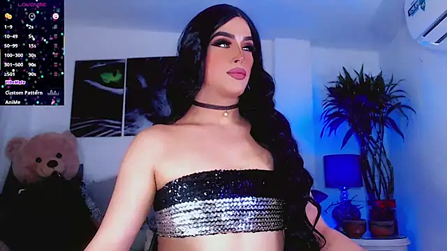 Sophiesweet5 online show from October 12, 2025, 3:57 pm