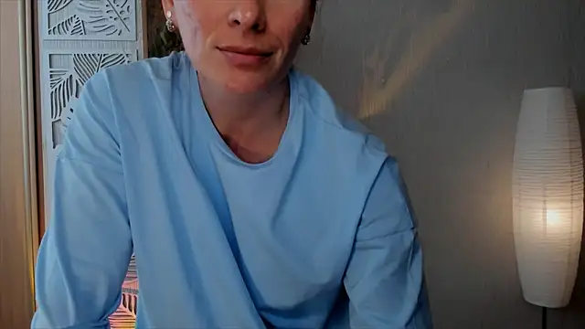 Snapshot of RebeccaMartinez chatting on May 30, 2026, 8:20 am RebeccaMartinez online show from May 30, 2026, 8:20 am