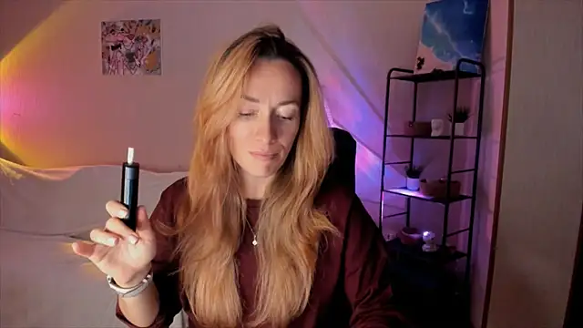 RebeccaMartinez online show from October 27, 2025, 11:22 am