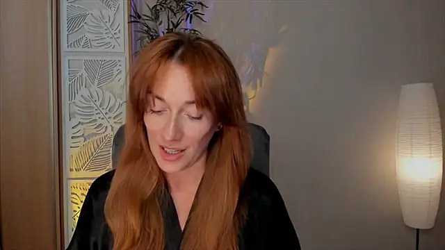 RebeccaMartinez online show from June 28, 2026, 10:21 am