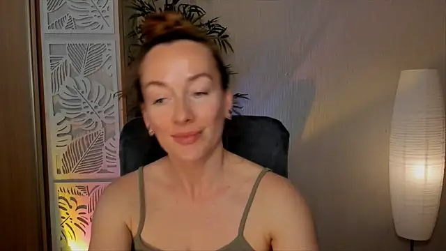 Snapshot of RebeccaMartinez chatting on May 8, 2026, 11:14 am RebeccaMartinez online show from May 8, 2026, 11:14 am