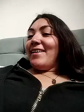 katha steele  online show from October 31, 2025, 5:42 pm