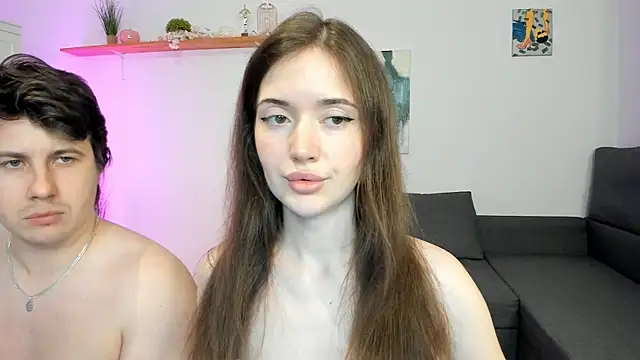 PollyFlame online show from September 13, 2025, 8:09 pm