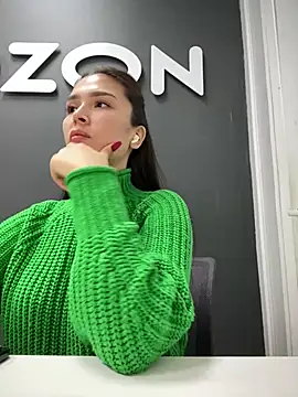 Snapshot of Sweet_Lollypop chatting on December 4, 2024, 4:43 pm Sweet Lollypop online show from December 4, 2024, 4:43 pm