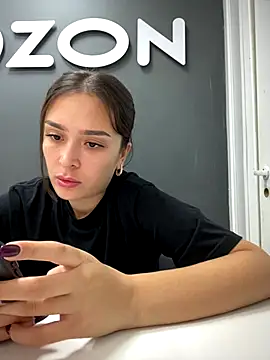 Snapshot of Sweet_Lollypop chatting on September 16, 2025, 6:36 am Sweet Lollypop online show from September 16, 2025, 6:36 am