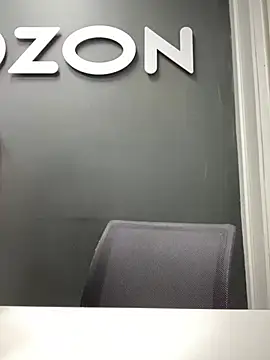 Snapshot of Sweet_Lollypop chatting on February 19, 2025, 4:33 pm Sweet Lollypop online show from February 19, 2025, 4:33 pm