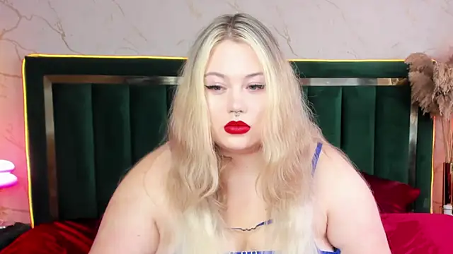 Snapshot of rosal1a chatting on October 2, 2025, 7:34 am rosal1a online show from October 2, 2025, 7:34 am