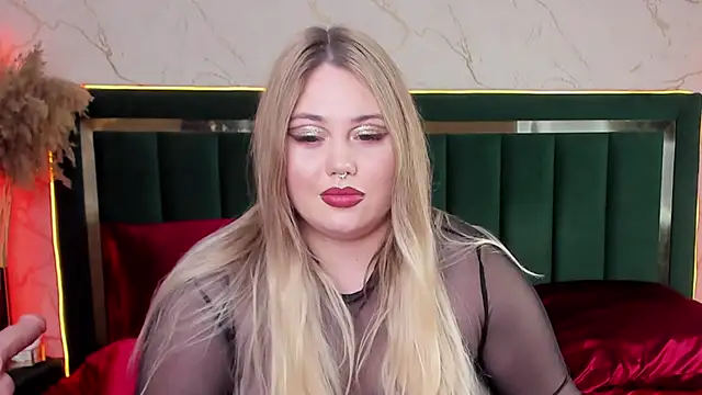 Snapshot of rosal1a chatting on February 22, 2025, 12:27 am rosal1a online show from February 22, 2025, 12:27 am