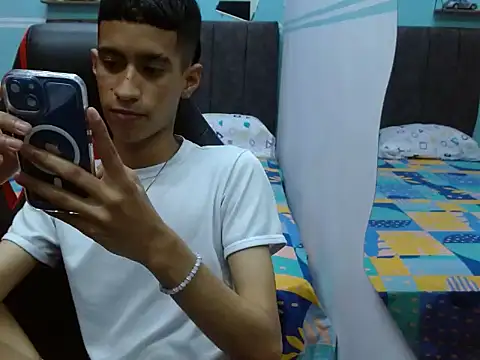 Angelstripboy online show from January 10, 2025, 4:51 pm