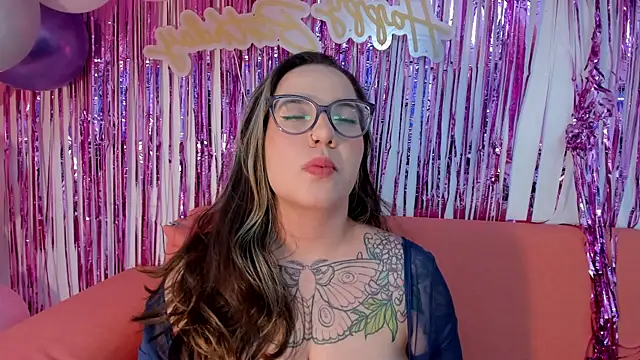 DEVA BLUE  online show from April 24, 2026, 3:08 am