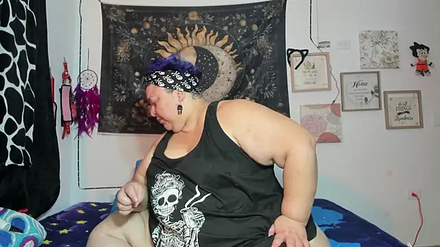 MANDY GIRL BBW online show from February 8, 2026, 8:12 am