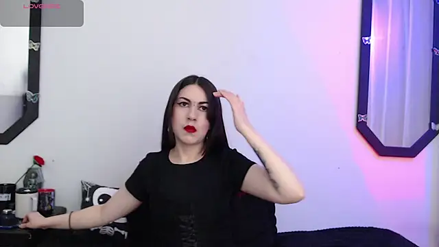 Snapshot of Amy_Aloqua chatting on October 1, 2025, 4:11 pm Amy Aloqua online show from October 1, 2025, 4:11 pm