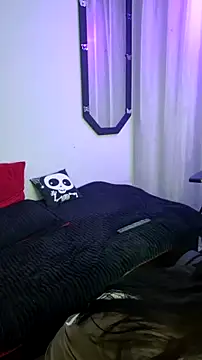 Snapshot of Amy_Aloqua chatting on October 27, 2025, 8:10 pm Amy Aloqua online show from October 27, 2025, 8:10 pm