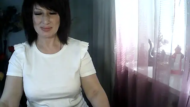 Faraira17 online show from April 18, 2026, 4:59 am