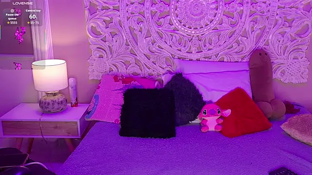 MalaikaBrown online show from April 15, 2026, 5:02 am