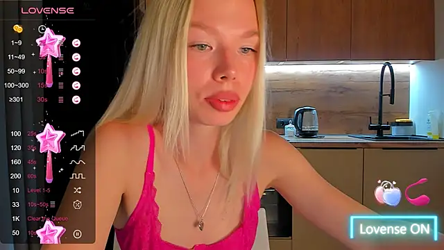 Olivia Bells online show from September 22, 2025, 10:05 pm