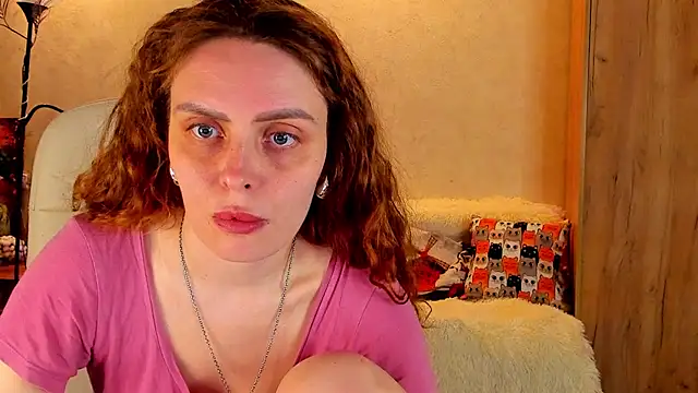 mia grantes online show from March 8, 2025, 9:08 pm