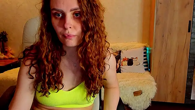 mia grantes online show from February 16, 2025, 8:22 pm