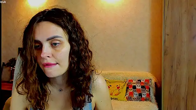 mia grantes online show from October 30, 2025, 3:31 pm