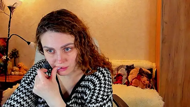 mia grantes online show from March 6, 2025, 8:37 pm