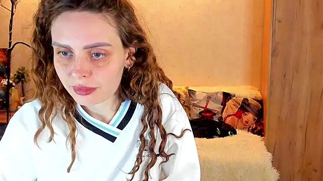 mia grantes online show from March 7, 2025, 6:00 pm