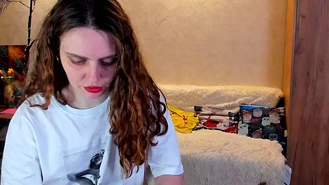 mia grantes online show from March 13, 2025, 8:54 pm