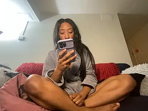 Iceblanca online show from November 22, 2025, 9:57 pm