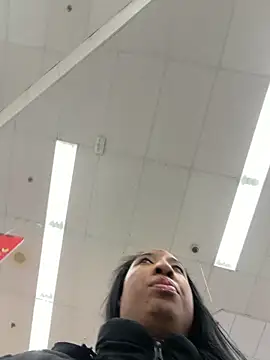 Iceblanca online show from February 25, 2026, 5:24 pm