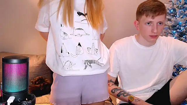 juliaanddima online show from January 16, 2026, 10:14 pm