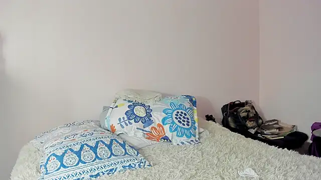 Room312  online show from October 10, 2025, 4:41 pm