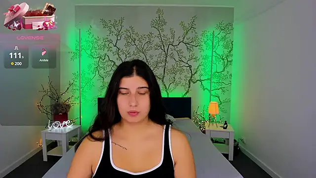 Snapshot of Linda_EX chatting on October 5, 2025, 6:04 am Linda EX online show from October 5, 2025, 6:04 am