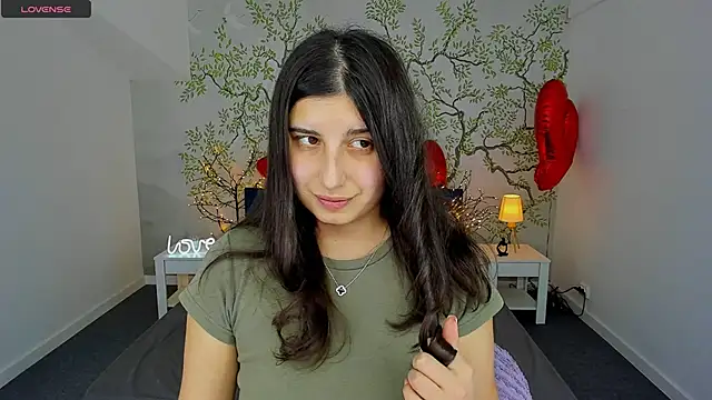 Snapshot of Linda_EX chatting on February 19, 2025, 10:34 am Linda EX online show from February 19, 2025, 10:34 am