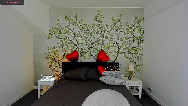 Snapshot of Linda_EX chatting on March 15, 2025, 8:10 pm Linda EX online show from March 15, 2025, 8:10 pm