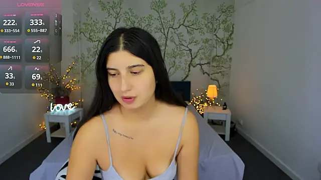 Snapshot of Linda_EX chatting on September 29, 2025, 5:14 am Linda EX online show from September 29, 2025, 5:14 am