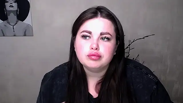 Snapshot of Emily_Mo chatting on September 17, 2025, 5:20 am Emily Mo online show from September 17, 2025, 5:20 am