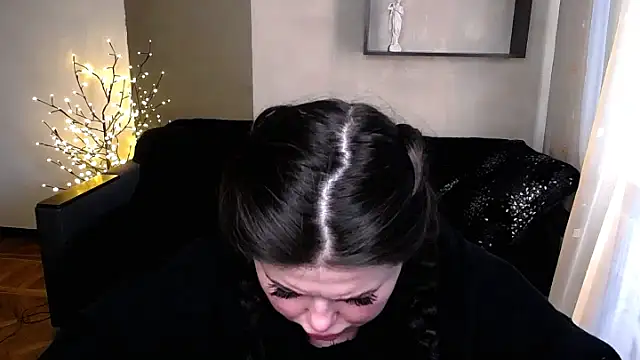 Snapshot of Emily_Mo chatting on March 21, 2025, 12:50 pm Emily Mo online show from March 21, 2025, 12:50 pm