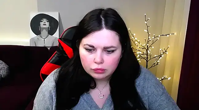 Snapshot of Emily_Mo chatting on March 1, 2025, 6:35 am Emily Mo online show from March 1, 2025, 6:35 am