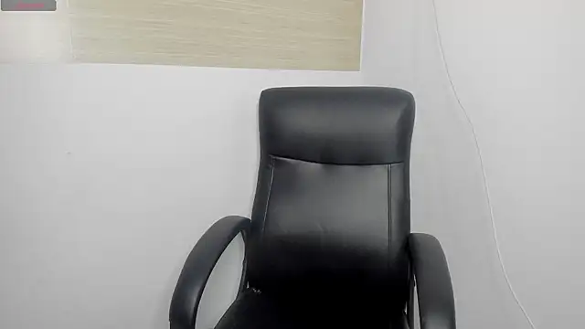 kiara advani   online show from September 30, 2025, 2:12 pm