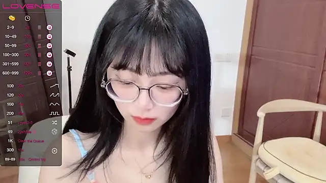 4uoki online show from January 30, 2025, 3:19 pm