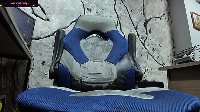 Maxi TheBigDaddy online show from September 8, 2025, 2:27 pm