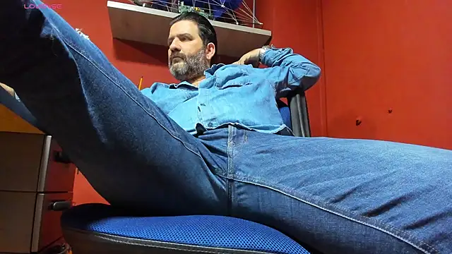 Maxi TheBigDaddy online show from March 17, 2025, 12:25 pm