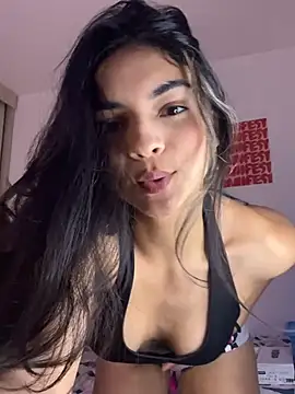 Cat2525 online show from April 15, 2026, 2:17 am