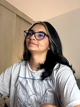 Cat2525 online show from November 25, 2025, 2:34 am