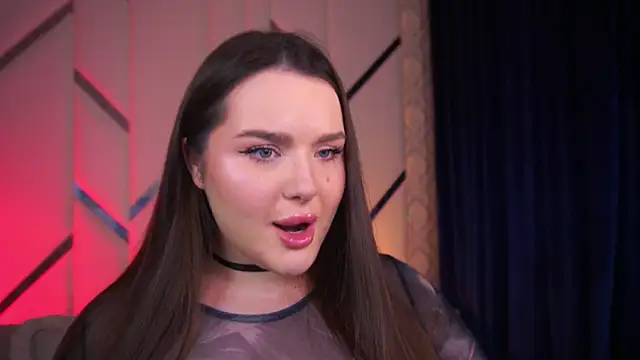 Snapshot of CuteAmberr chatting on March 9, 2025, 11:14 pm CuteAmberr online show from March 9, 2025, 11:14 pm