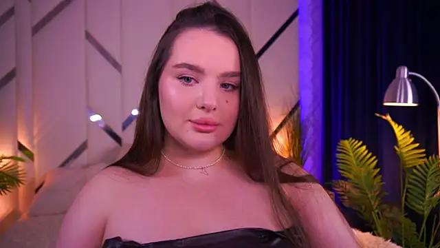 Snapshot of CuteAmberr chatting on October 19, 2025, 11:40 pm CuteAmberr online show from October 19, 2025, 11:40 pm